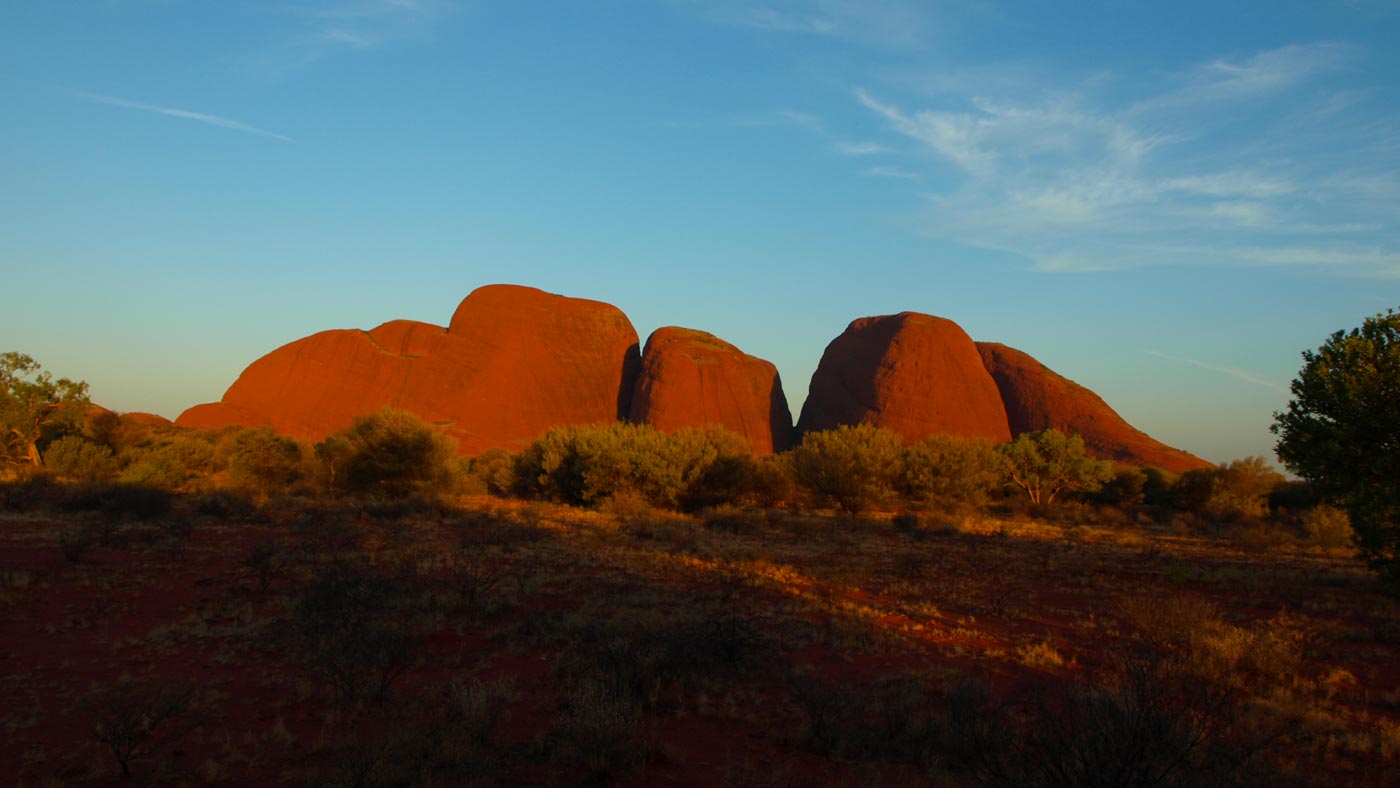 raspberrypg | Exploring Kata Tjuta (The Olgas) on a Walking Tour